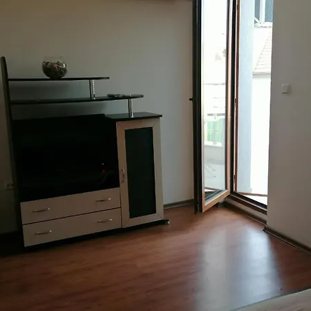 Mareli Konukevi Tsarevo