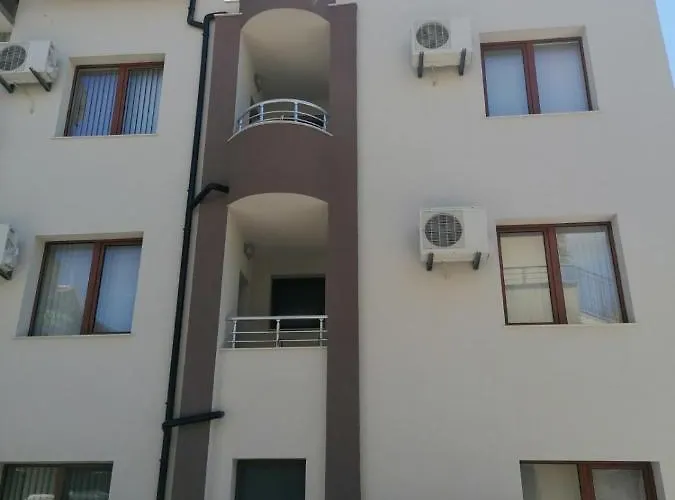 Mareli Къща за гости 3*