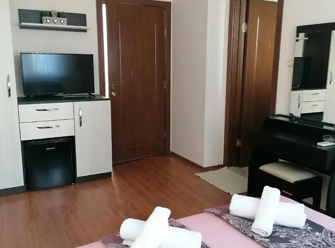 Mareli Къща за гости 3*